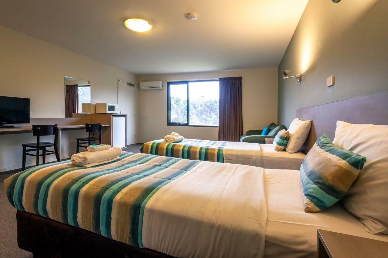 Kingston Hotel Екстер'єр фото