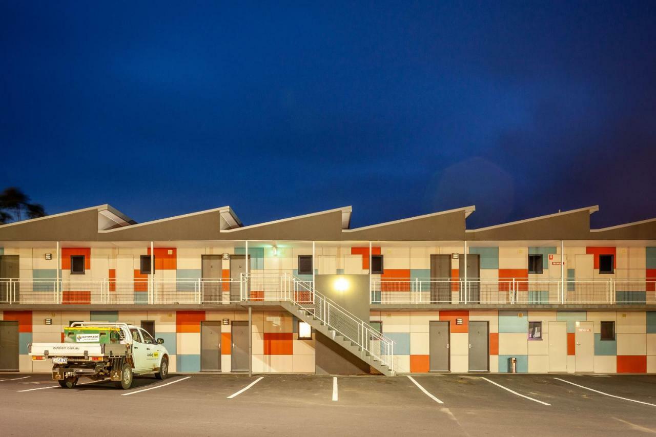 Kingston Hotel Екстер'єр фото